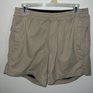Birddogs “Uncle Bucks” Khaki Shorts | Size Large | Tan | Excellent | 6” Inseam